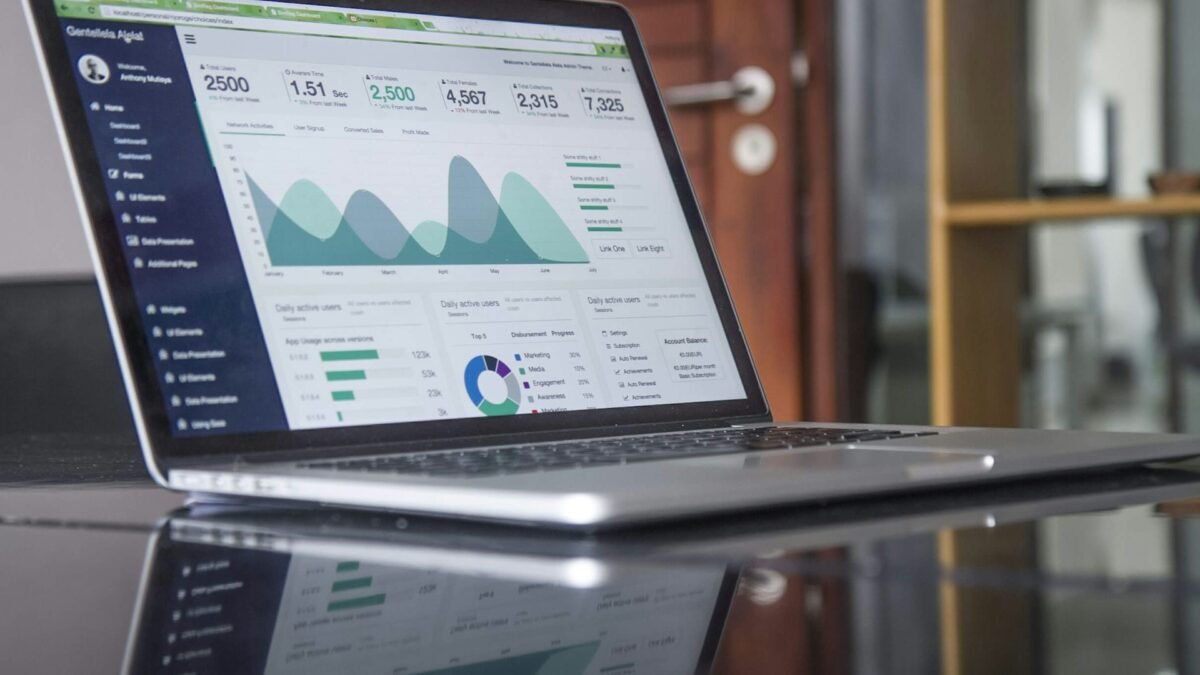 Competitor Backlink Analysis: How to Find and Win the Links Your Rivals Have