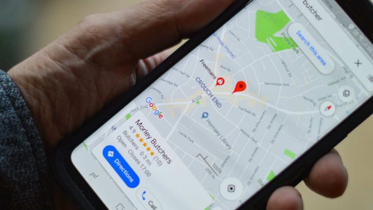 How to Rank in Google Maps (Local Pack) in 2026